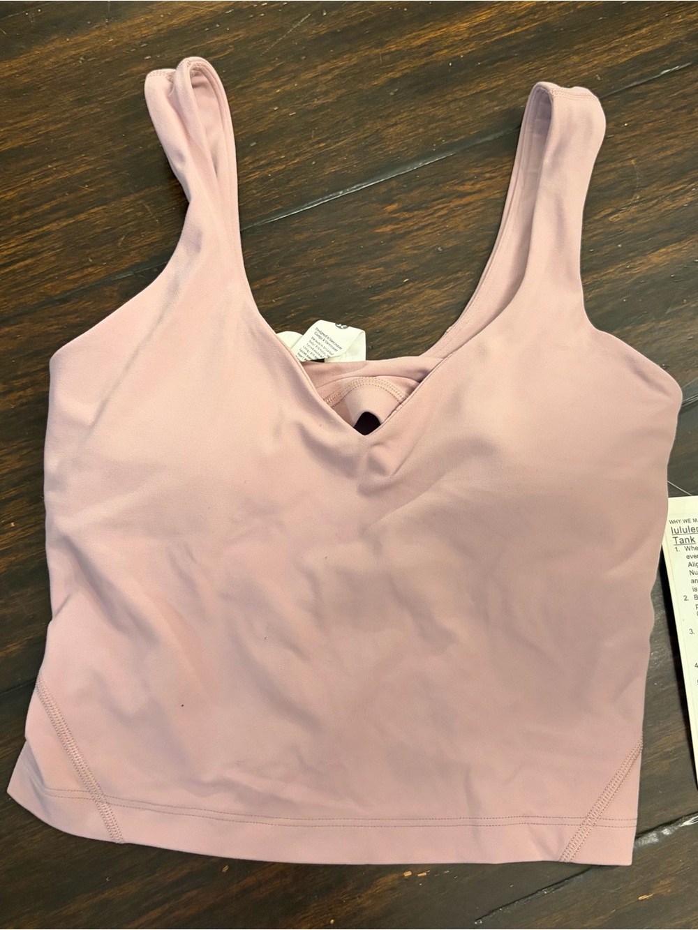NWT ✨ lululemon athletica align Light Pink V-Neck Tank size 2 rose blush